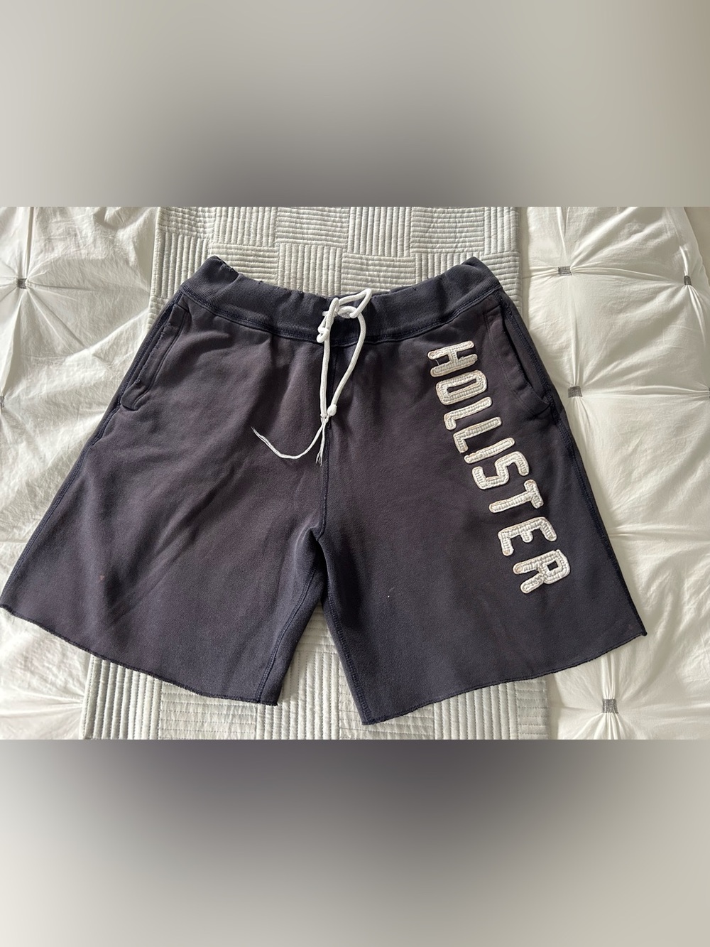 Hollister Men’s Navy Pull-On Logo Shorts